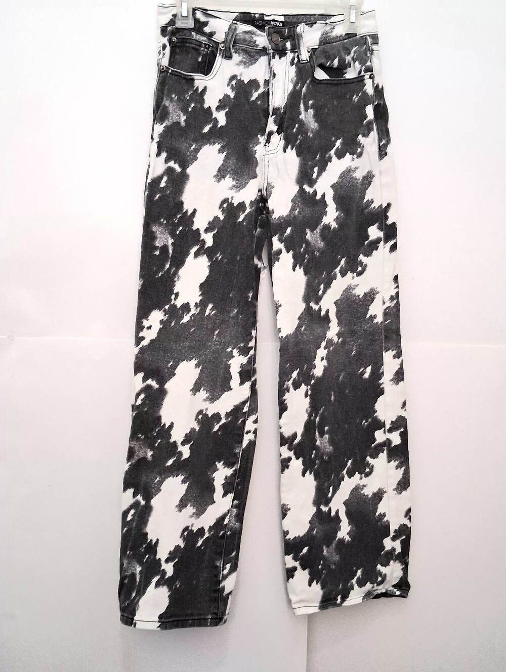 FASHION NOVA Black & White Camouflage Wide Leg Jeans Size 5